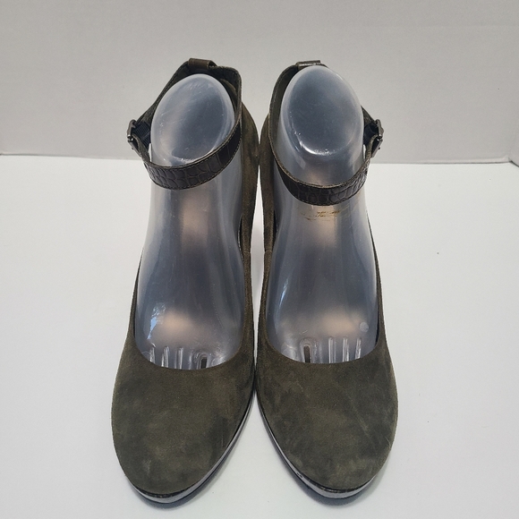 Linea Paolo Suede Pump with Ankle Strap Size‎ 11.5 main image 8
